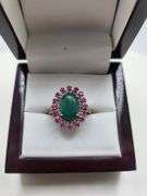 Extremely fine Victorian Emerald and diamonds ring