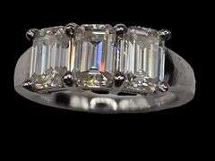 Sparkling 14 Kt White Gold Plate 3.05 Ctw White Lab Simulated Diamond Ring