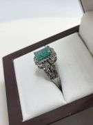 Extremely fine Victorian Emerald and diamonds ring