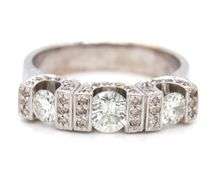 14kt White gold 0.85ctw 3 stone diamond ring