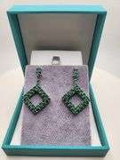 Very high quality hand made emerald on silver earrings