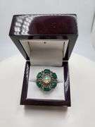 Extremely fine Victorian Emerald and diamonds ring