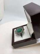 Extremely fine Victorian Emerald and diamonds ring