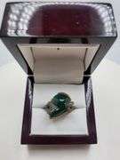 Extremely fine Victorian Emerald and diamonds ring