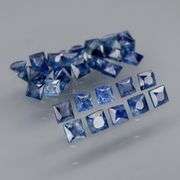 Heated only! 3.08ct royal blue Sapphire set