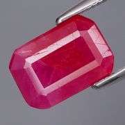 Emerald cut! Untreated! 2.66ct pure Winza Ruby!!!