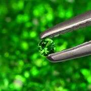 Top chrome green 3.39ct Chrome Diopside set!