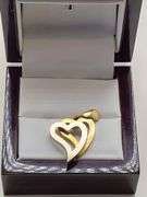 18k gold pendent, 2 heart.