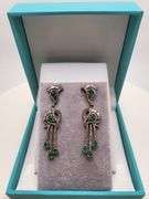 Very high quality hand made emerald and diamonds on silver earrings