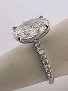 CERTIFIED BRAND NEW 14K WHITE GOLD DIAMOND ENGAGEMENT RING. 5.75 CARATS.