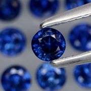 Excellent 2.64ct classic blue Sapphire set