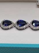 Extremely fine 19.5G Platinum and 12.27 ctw GGA certfied Sapphire and diamond Bracelet