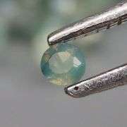 Extremely rare! 1.60ct color change Alexandrite set!