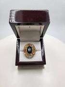 Extremely fine Victorian natural sapphire in center, diamonds ring on silver