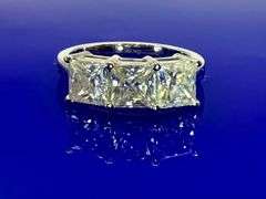 Sparkling 3.25 Ct  White Fire Mossanite Ring