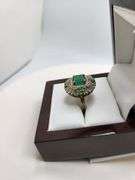 Extremely fine Victorian Emerald and diamonds ring
