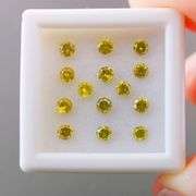 Glittering 1.05ct set of dandelion yellow Diamonds!