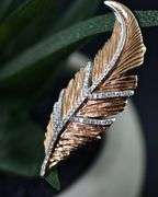 Beautifully Made 14K Rose Gold Leaf Brooch/Pendant