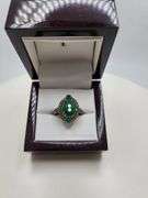 Extremely fine Victorian Emerald and diamonds ring