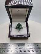 Extremely fine Victorian Emerald and diamonds ring