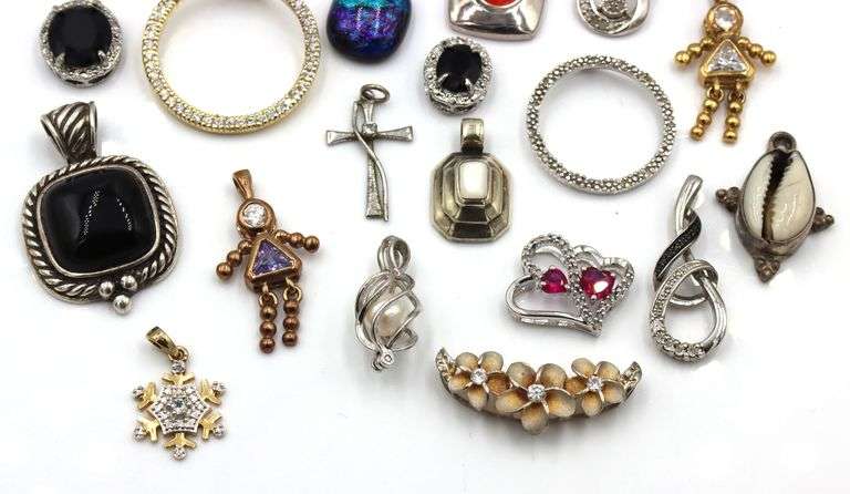 Vintage 925 sterling silver group lot of charms pendants