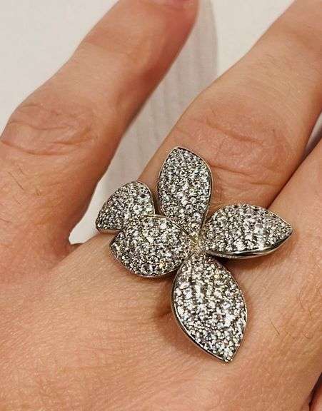 925 Sterling Silver Modern Five leaf Petal Pave Ring
