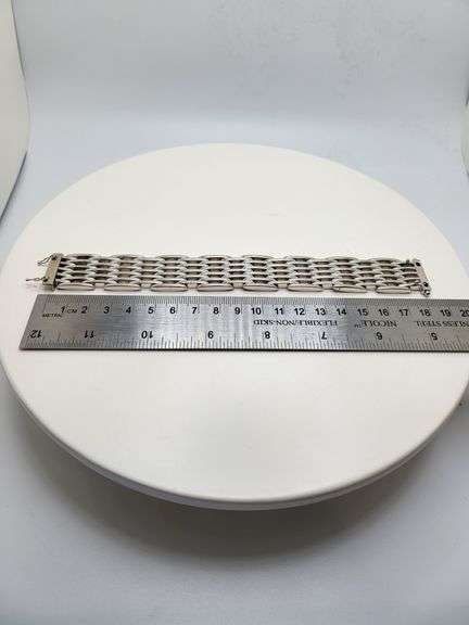 Chiampesan ! Signed Italian 18KT White Gold Bracelet