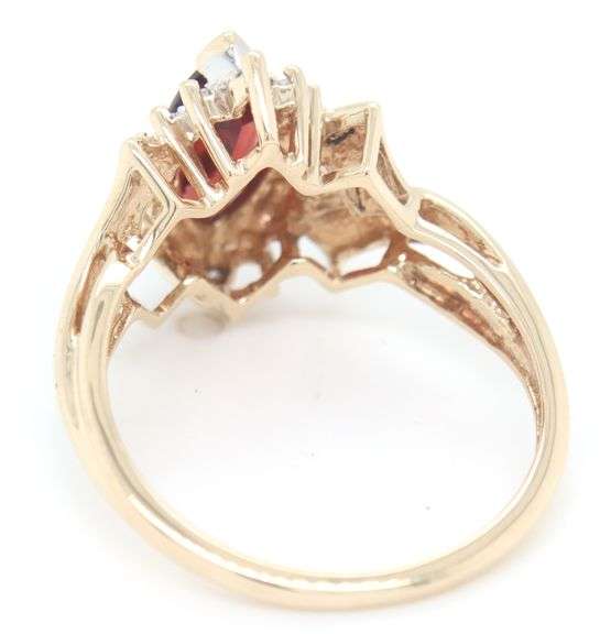 10kt Yellow gold marquise garnet and diamond ring
