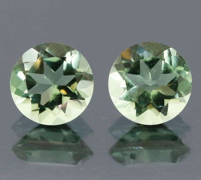 Glittering green 2.97ct 8mm Amethyst pair