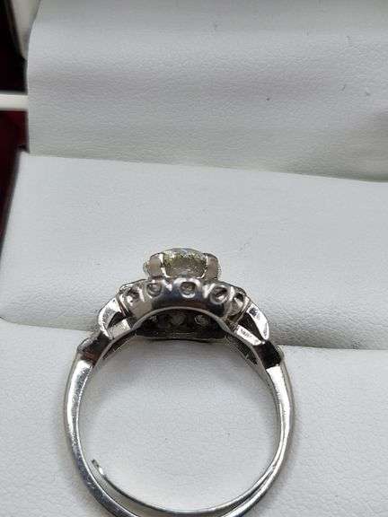 Classic Platinum Diamond Ring