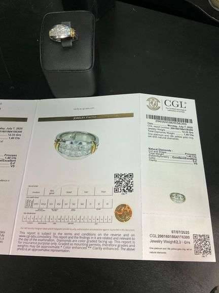 CERTIFIED BRAND NEW PLATINUM AND 18K GOLD DIAMOND BAND / RING