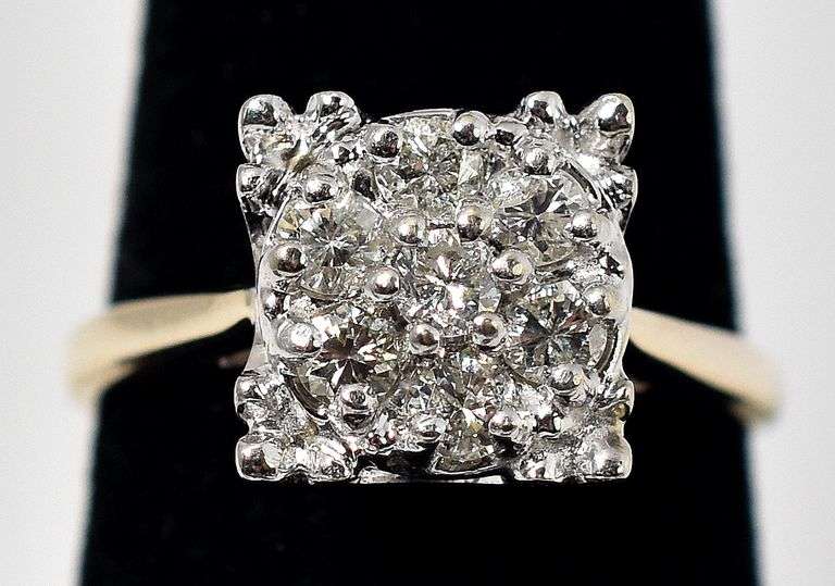 Sparkling 14K Yellow and White Gold Diamond Cluster Ring
