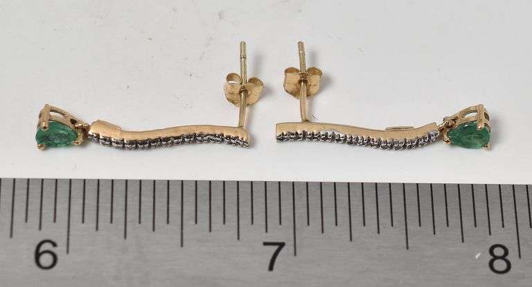 Cheerful 10K Yellow Gold Approx. 0.48CTW Emerald Gemstone Dangle earrings with Diamond Accents