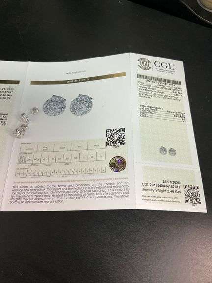 CERTIFIED 18K WHITE GOLD DIAMOND STUDS