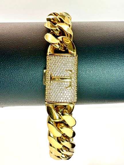 Sparkling 14 Kt Gold Plate 74.6 Grams Monogramed Initial "T" Curb Link Bracelet
