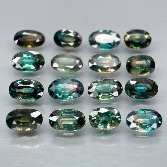 Heated only! 4.48ct blue green Sapphire set