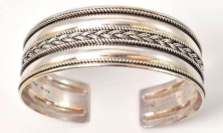 Cuff Bracelet in Sterling Silver