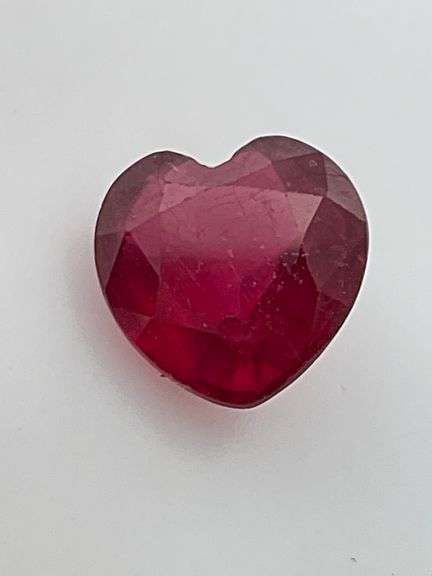 CERTIFIED NATURAL RUBY 2.50 CARAT HEART SHAPE.