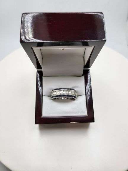 Unisex Platinum, Diamond & Sapphire Band