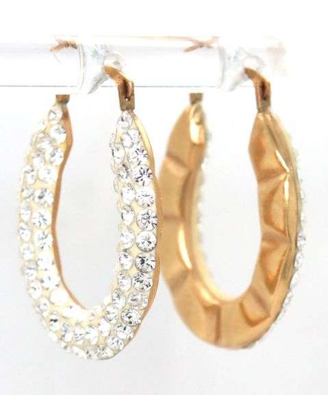 14kt Yellow gold crystal oval earrings