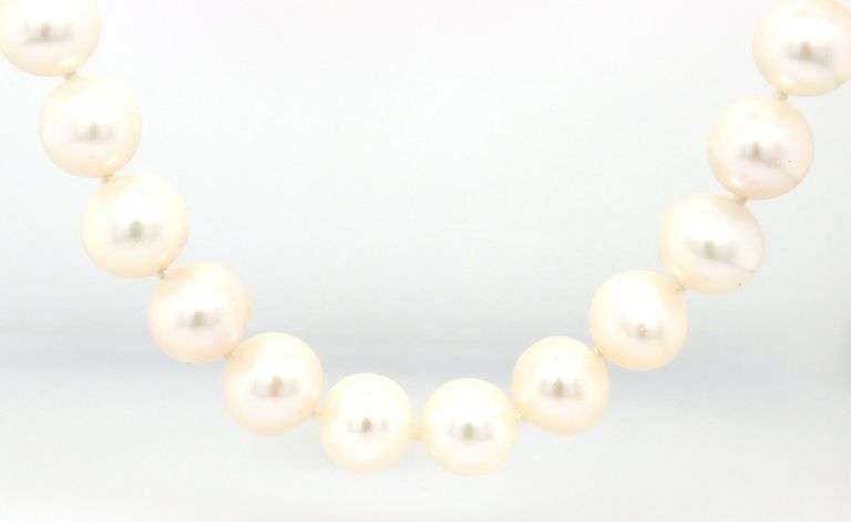 8mm Pearl strand necklace