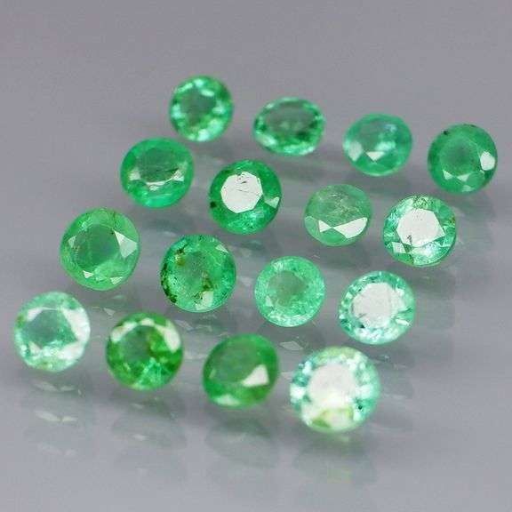 Outstanding 2.43ct real Colombian Emerald set