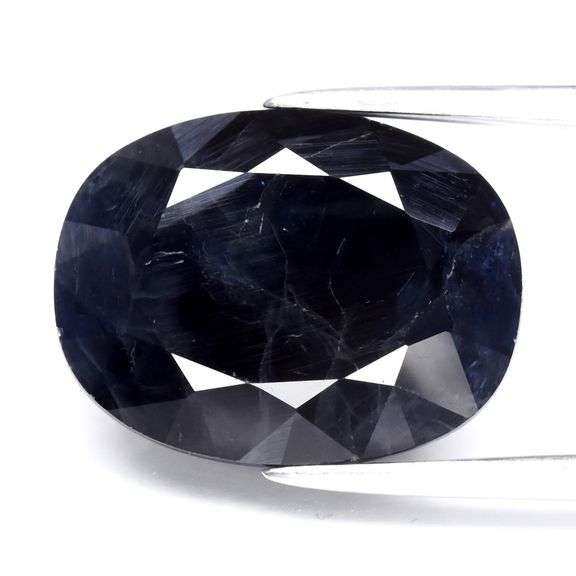 Large 8.91ct midnight blue Sapphire -heated only