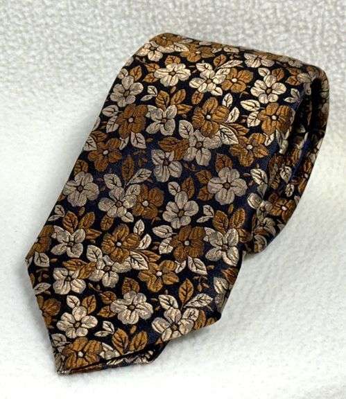 Fine Quality Italian Hand Made Silk Tie By Galante