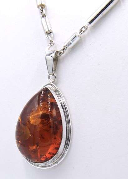 925 Sterling Silver Resin Pendant on Chain Necklace