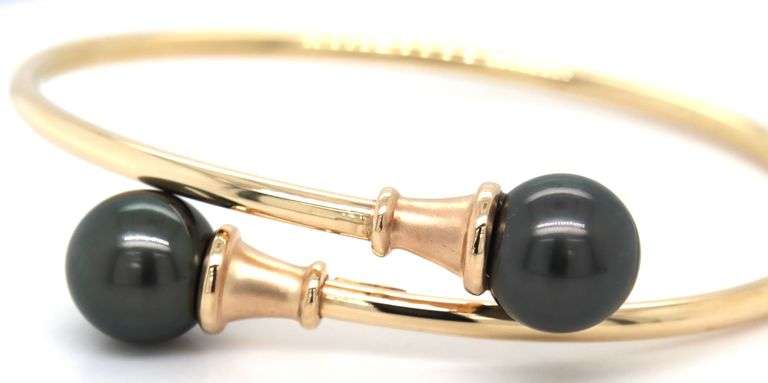 Na Hoku Tahitian pearl bypass bangle bracelet