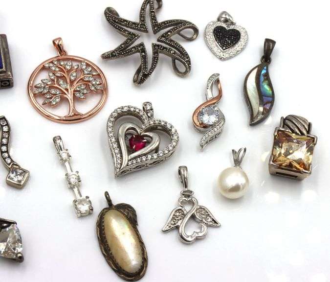 Group lot of Vintage 925 sterling silver pendants