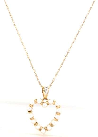 10kt Yellow gold 3mm pearl and diamond heart shaped pendant on chain