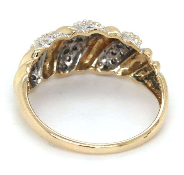 14kt Yellow gold 2 tone diamond pave sculpted ring