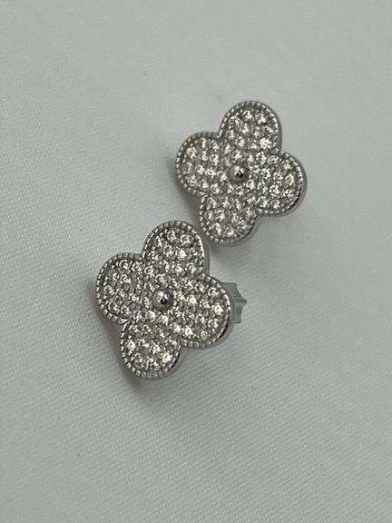 925 Sterling Silver Crystal Clover Stud Earrings